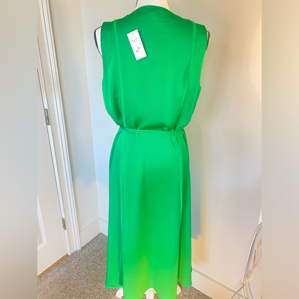 Banana Republic Kelly Green Vneck Midi Wrap Dress Tie Belt Medium Sleeveless NWT - Picture 5 of 17